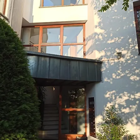 Einzimmerwohnung Mit Doppelbett