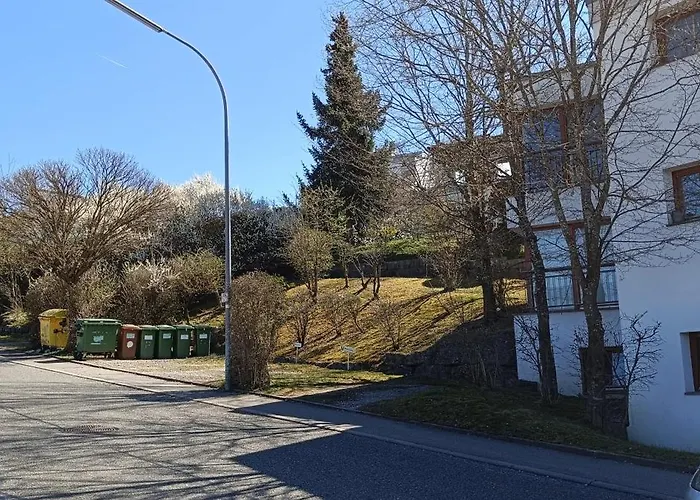 Einzimmerwohnung Mit Doppelbett Apartment